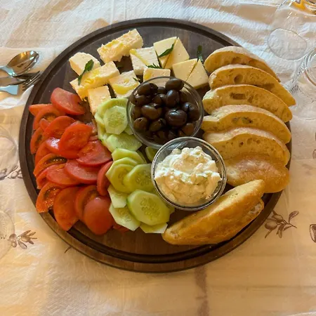 Διαμέρισμα Qyteza &