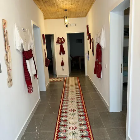 Apartment Qyteza &