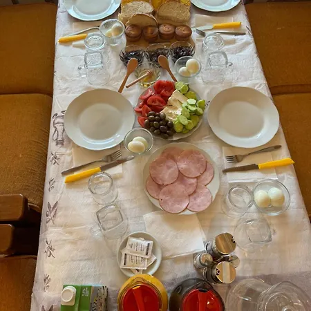 Apartment Qyteza &